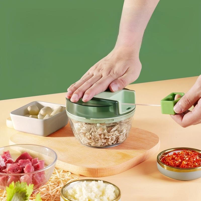 Manual Garlic Mincer — model SM631530815731, BPA-free kitchen gadgets by YAZHEN